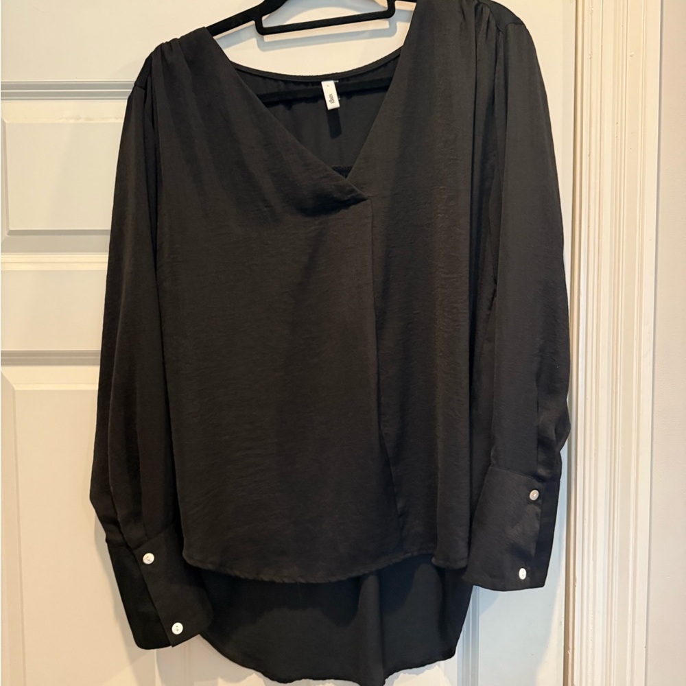 Glam Large Blouse Black V Neck Long Sleeve